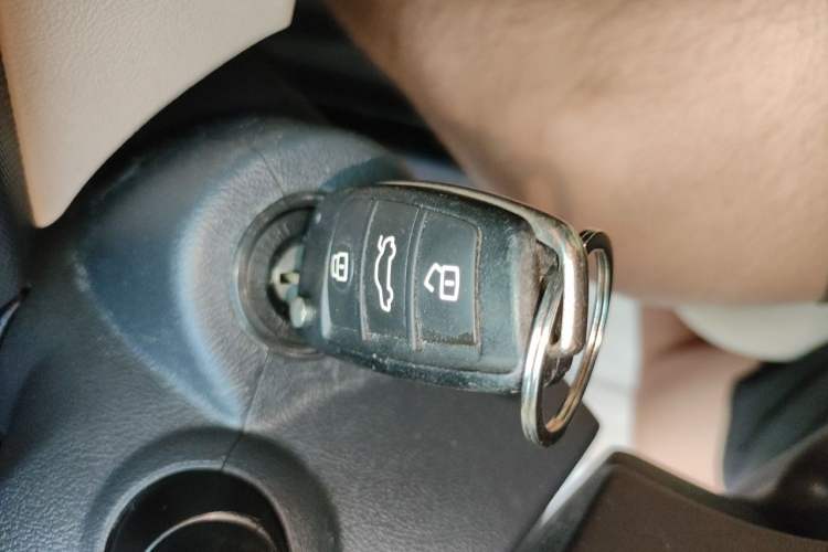 Used Chery Fengyun 2 2015 1.5L Manual New Edition Vehicle Key
