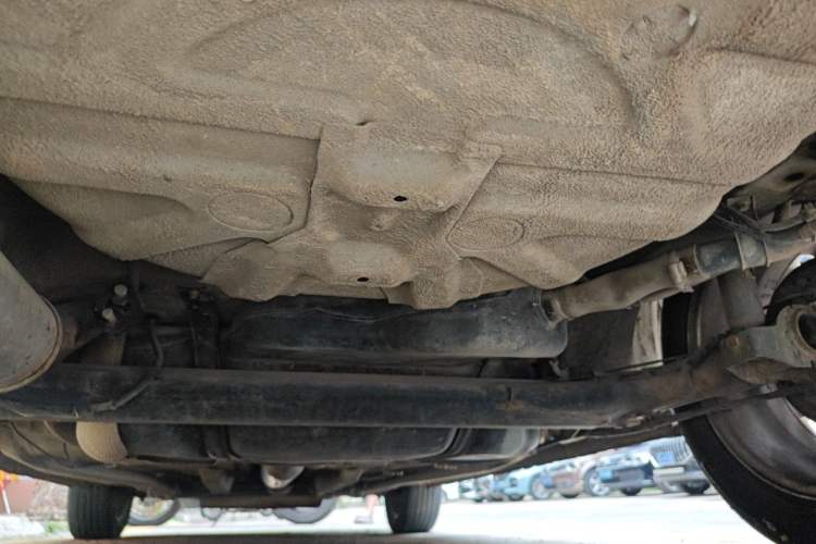 Used Chery Fengyun 2 2015 1.5L Manual New Edition Chassis Rear
