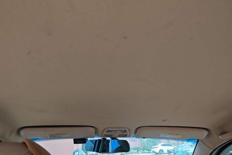 Used Chery Fengyun 2 2015 1.5L Manual New Edition Headliner