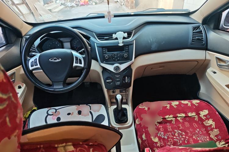 Used Chery Fengyun 2 2015 1.5L Manual New Edition Center Console