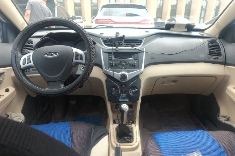 Used Chery Fengyun 2 2015 1.5L Manual New Edition Center Console