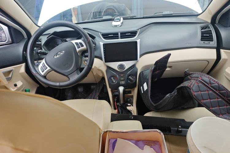 Used Chery Fengyun 2 2015 1.5L Manual New Edition Center Console