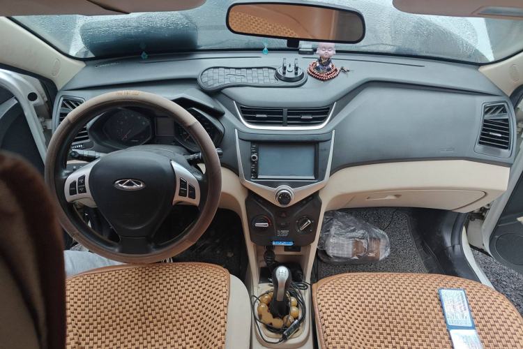 Used Chery Fengyun 2 2015 1.5L Manual New Edition Center Console
