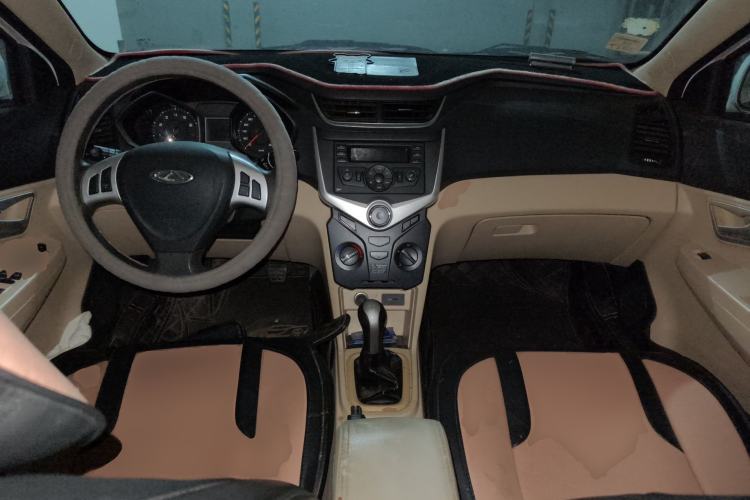 Used Chery Fengyun 2 2015 1.5L Manual New Edition Center Console