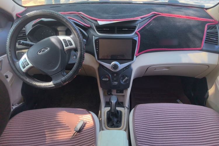 Used Chery Fengyun 2 2015 1.5L Manual New Edition Center Console