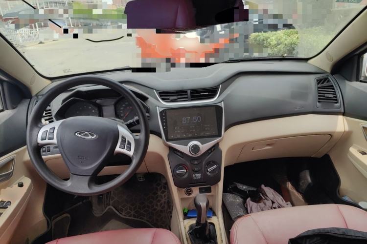 Used Chery Fengyun 2 2015 1.5L Manual New Edition Center Console