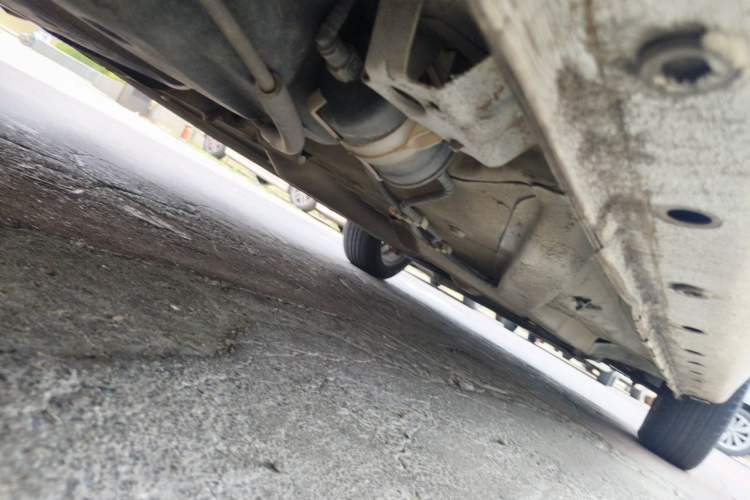 Used Chery Fengyun 2 2015 1.5L Manual New Edition Chassis Rear Right