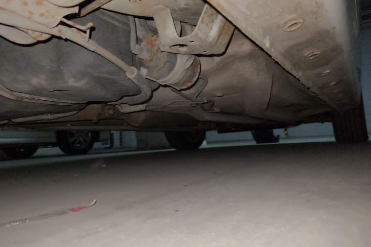 Used Chery Fengyun 2 2015 1.5L Manual New Edition Chassis Rear Right