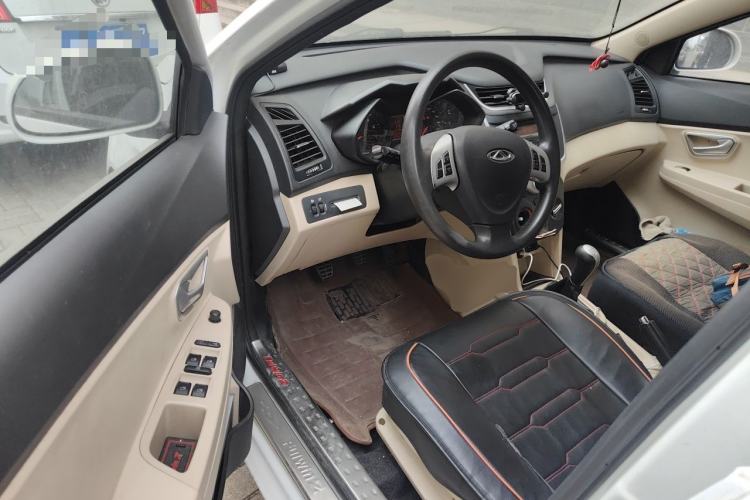 Used Chery Fengyun 2 2015 1.5L Manual New Edition Driver Seat