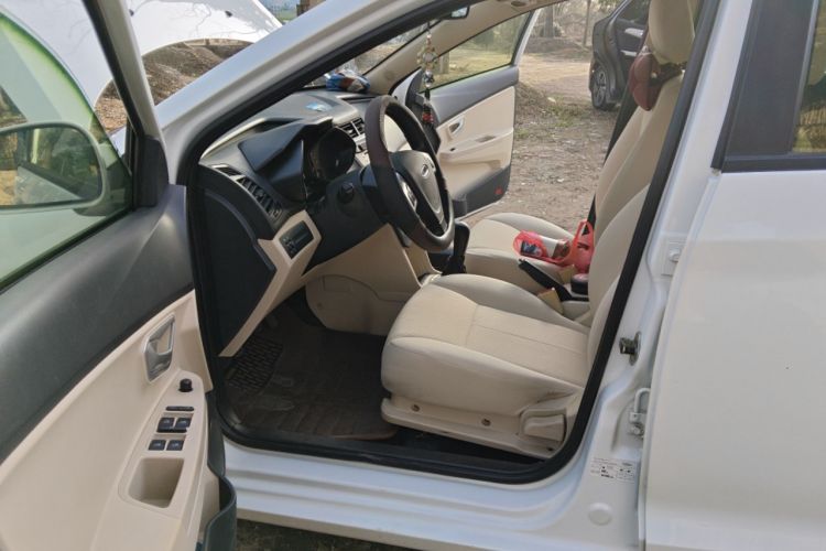Used Chery Fengyun 2 2015 1.5L Manual New Edition Driver Seat