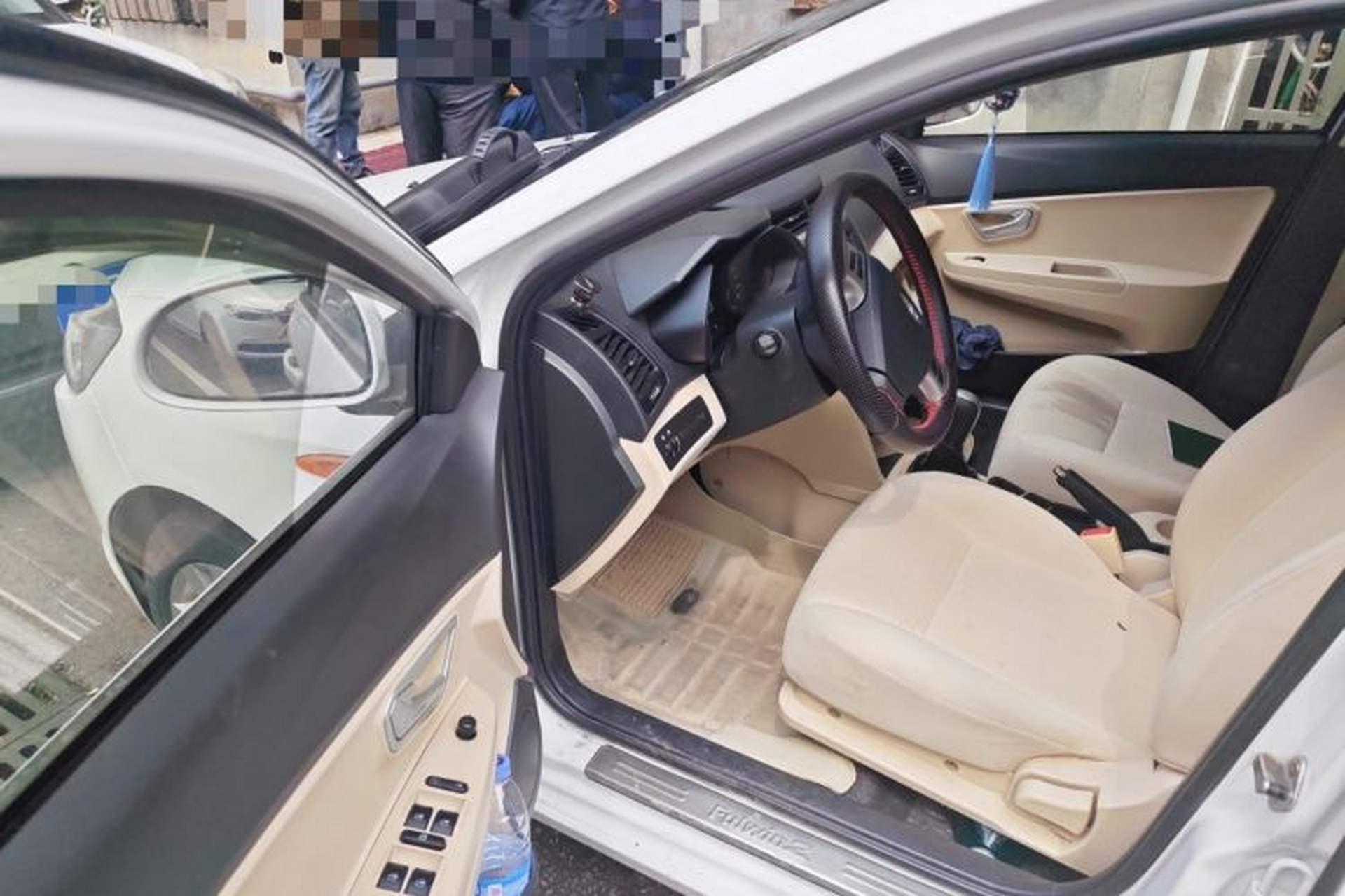 Used Chery Fengyun 2 2015 1.5L Manual New Edition Driver Seat