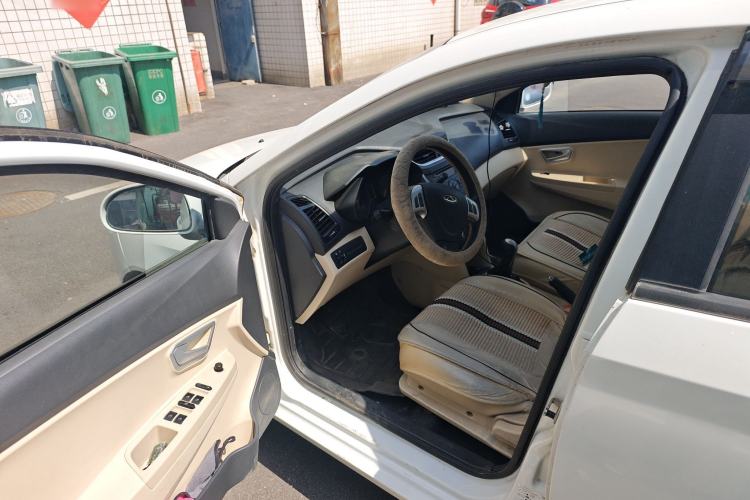 Used Chery Fengyun 2 2015 1.5L Manual New Edition Driver Seat