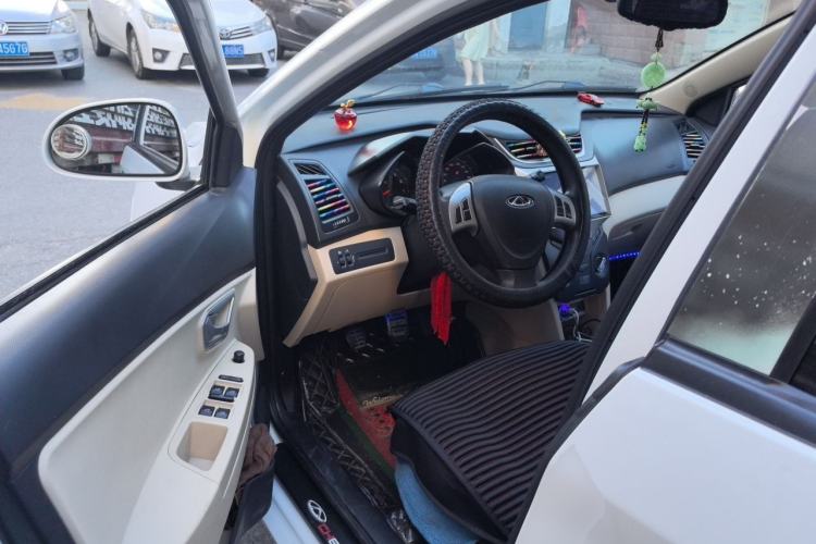 Used Chery Fengyun 2 2015 1.5L Manual New Edition Driver Seat