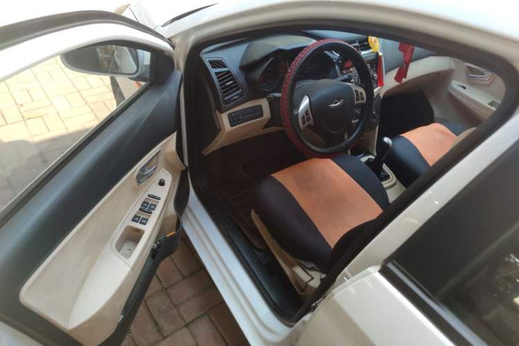 Used Chery Fengyun 2 2015 1.5L Manual New Edition Driver Seat