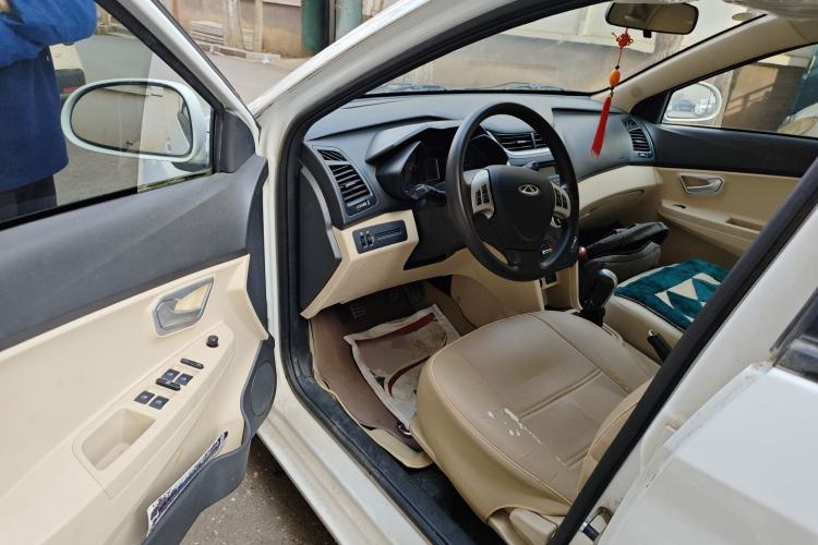 Used Chery Fengyun 2 2015 1.5L Manual New Edition Driver Seat