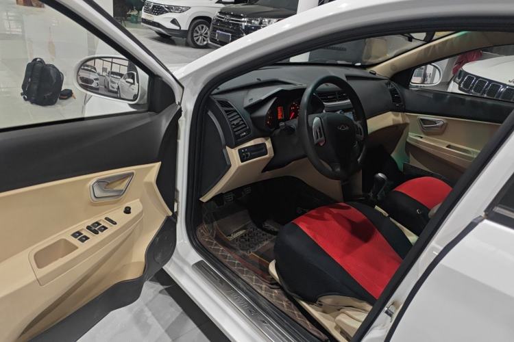 Used Chery Fengyun 2 2015 1.5L Manual New Edition Driver Seat