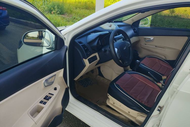Used Chery Fengyun 2 2015 1.5L Manual New Edition Driver Seat