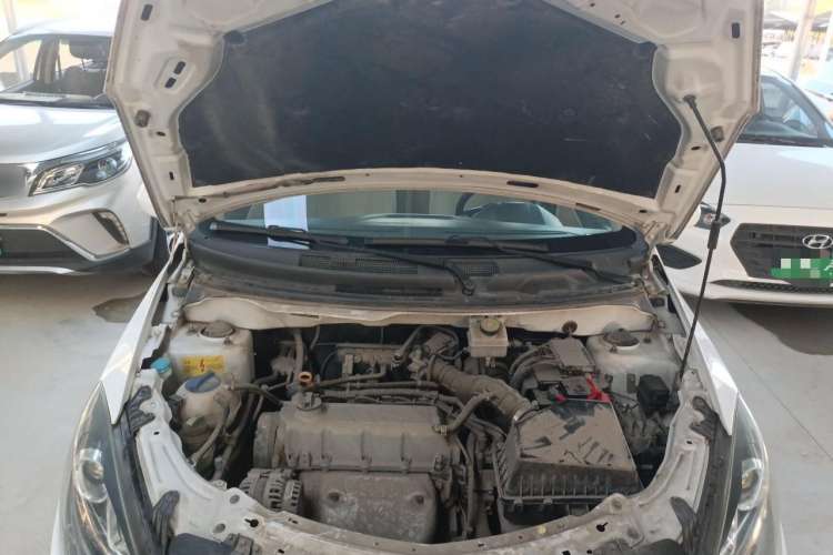 Used Chery Fengyun 2 2015 1.5L Manual New Edition Engine Bay