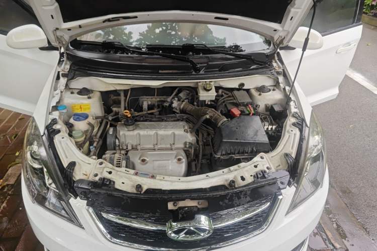 Used Chery Fengyun 2 2015 1.5L Manual New Edition Engine Bay