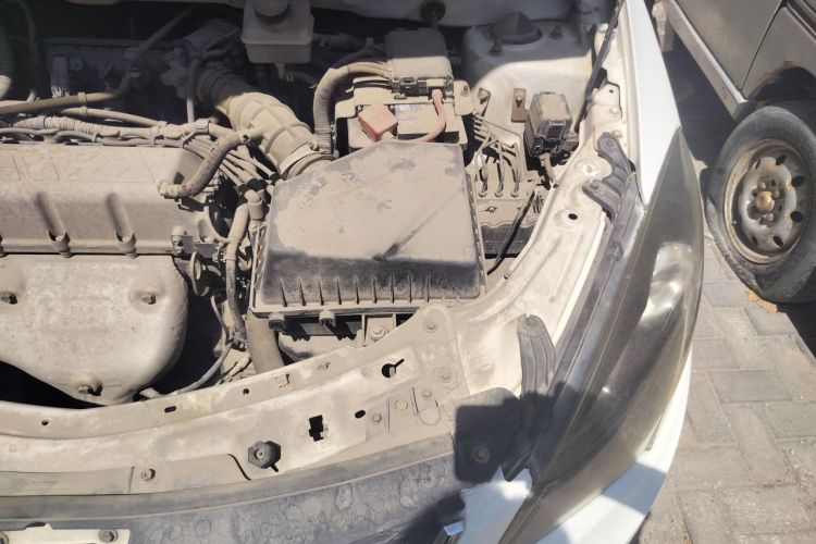 Used Chery Fengyun 2 2015 1.5L Manual New Edition Engine Bay Left