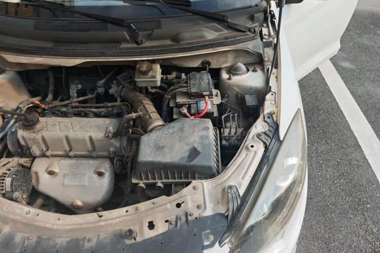 Used Chery Fengyun 2 2015 1.5L Manual New Edition Engine Bay Left