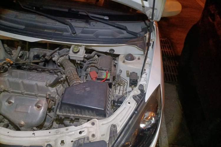 Used Chery Fengyun 2 2015 1.5L Manual New Edition Engine Bay Left