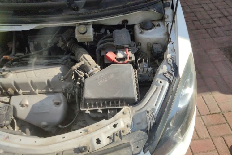 Used Chery Fengyun 2 2015 1.5L Manual New Edition Engine Bay Left