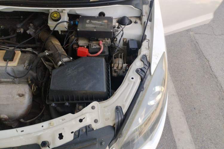 Used Chery Fengyun 2 2015 1.5L Manual New Edition Engine Bay Left