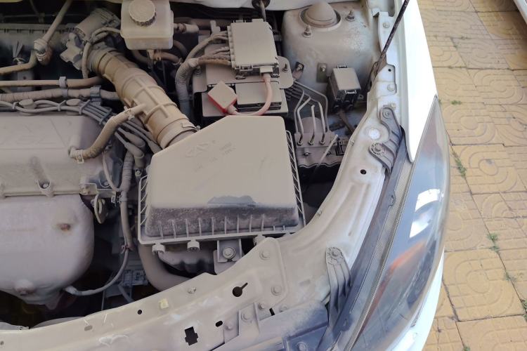 Used Chery Fengyun 2 2015 1.5L Manual New Edition Engine Bay Left