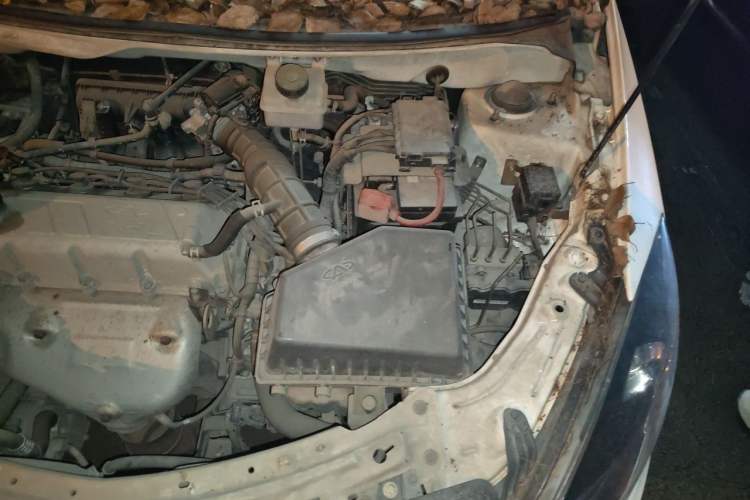 Used Chery Fengyun 2 2015 1.5L Manual New Edition Engine Bay Left