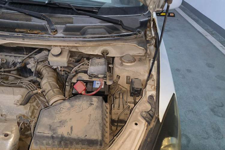 Used Chery Fengyun 2 2015 1.5L Manual New Edition Engine Bay Left