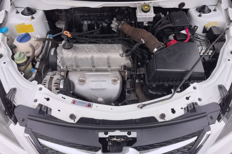 Used Chery Fengyun 2 2015 1.5L Manual New Edition Engine Bay