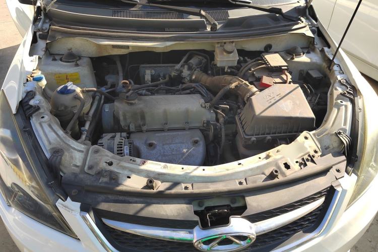 Used Chery Fengyun 2 2015 1.5L Manual New Edition Engine Bay