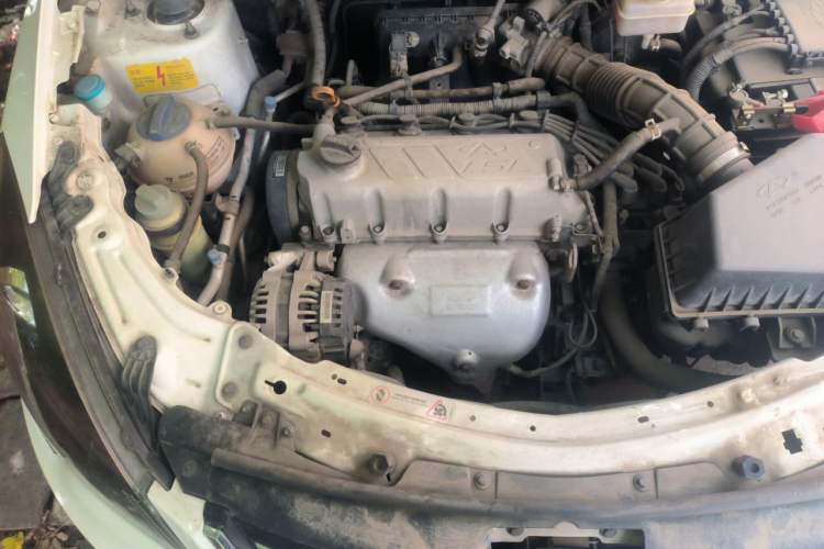 Used Chery Fengyun 2 2015 1.5L Manual New Edition Engine Bay Right