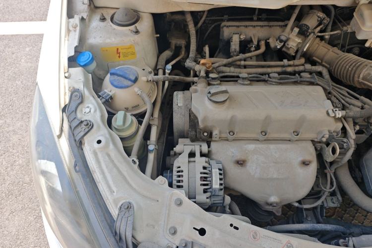 Used Chery Fengyun 2 2015 1.5L Manual New Edition Engine Bay Right