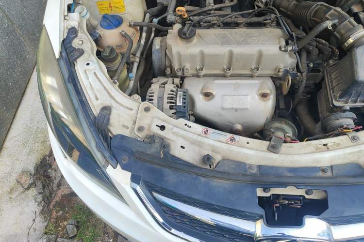 Used Chery Fengyun 2 2015 1.5L Manual New Edition Engine Bay Right