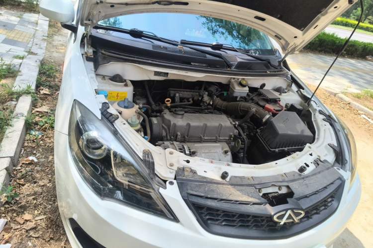 Used Chery Fengyun 2 2015 1.5L Manual New Edition Engine Bay Right