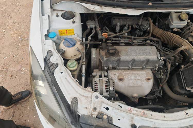 Used Chery Fengyun 2 2015 1.5L Manual New Edition Engine Bay Right