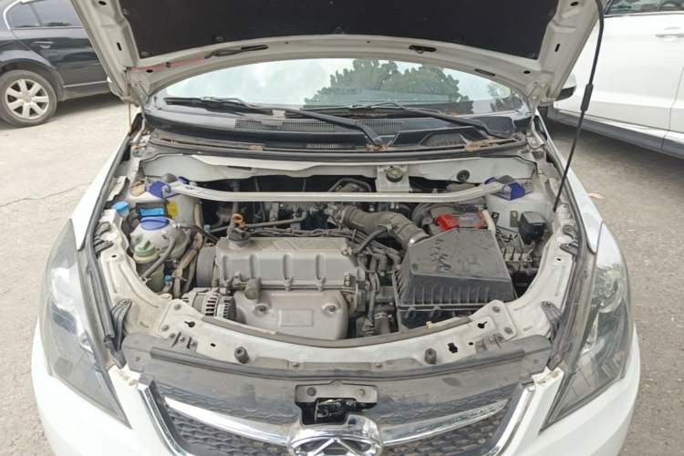 Used Chery Fengyun 2 2015 1.5L Manual New Edition Engine Bay