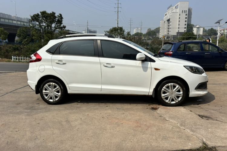 Used Chery Fengyun 2 2015 1.5L Manual New Edition Exterior 3