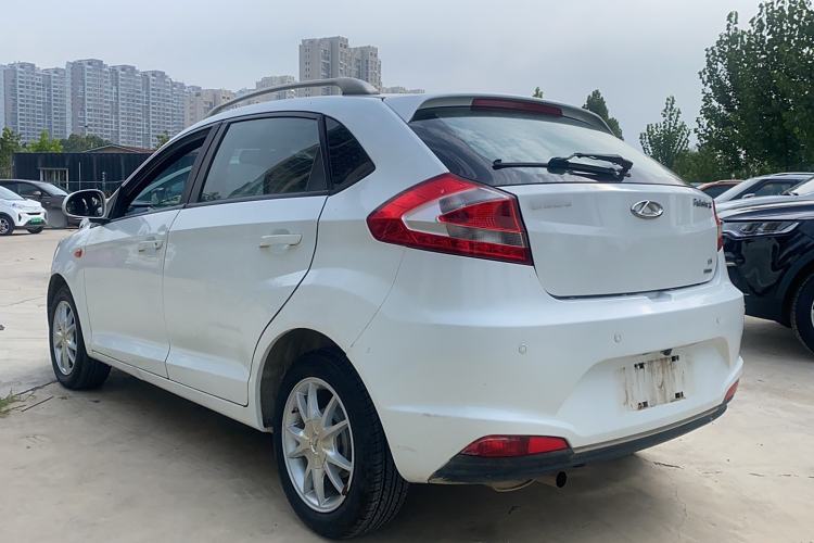 Used Chery Fengyun 2 2015 1.5L Manual New Edition Exterior 5