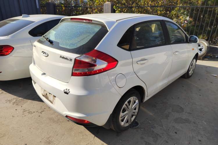 Used Chery Fengyun 2 2015 1.5L Manual New Edition Exterior 5