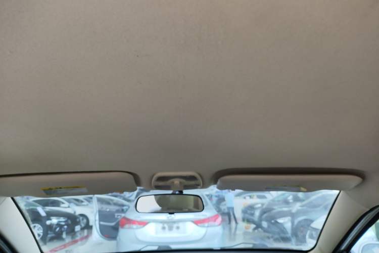 Used Chery Fengyun 2 2015 1.5L Manual New Edition Headliner