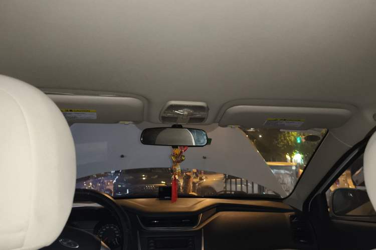 Used Chery Fengyun 2 2015 1.5L Manual New Edition Headliner