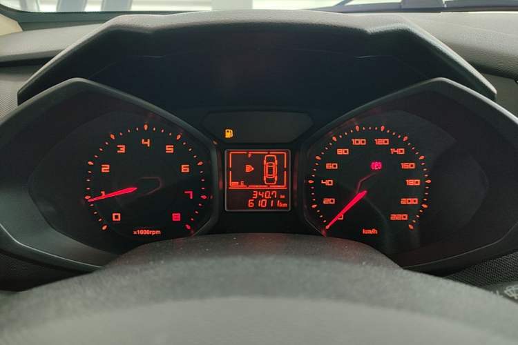 Used Chery Fengyun 2 2015 1.5L Manual New Edition Instrument Cluster