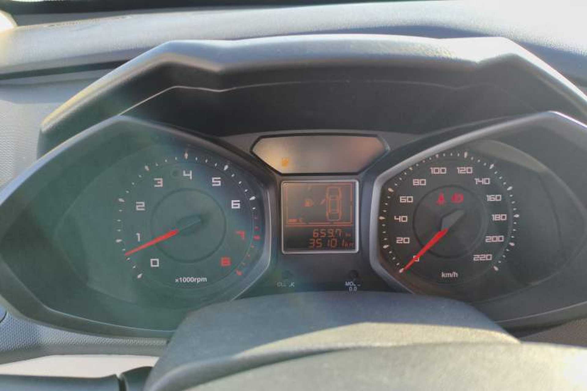 Used Chery Fengyun 2 2015 1.5L Manual New Edition Instrument Cluster