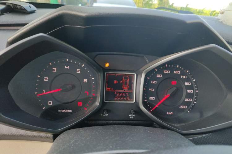Used Chery Fengyun 2 2015 1.5L Manual New Edition Instrument Cluster