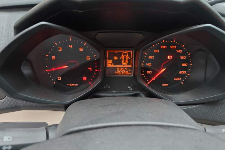 Used Chery Fengyun 2 2015 1.5L Manual New Edition Instrument Cluster