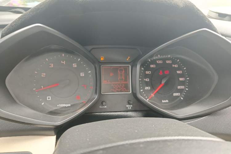 Used Chery Fengyun 2 2015 1.5L Manual New Edition Instrument Cluster