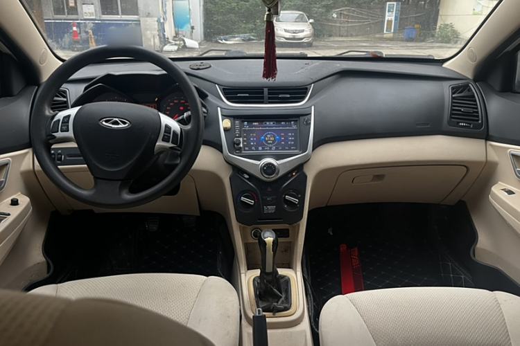 Used Chery Fengyun 2 2015 1.5L Manual New Edition Interior 1